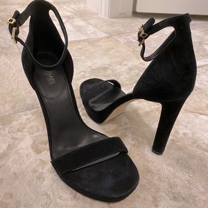 Michael Kors little black heels